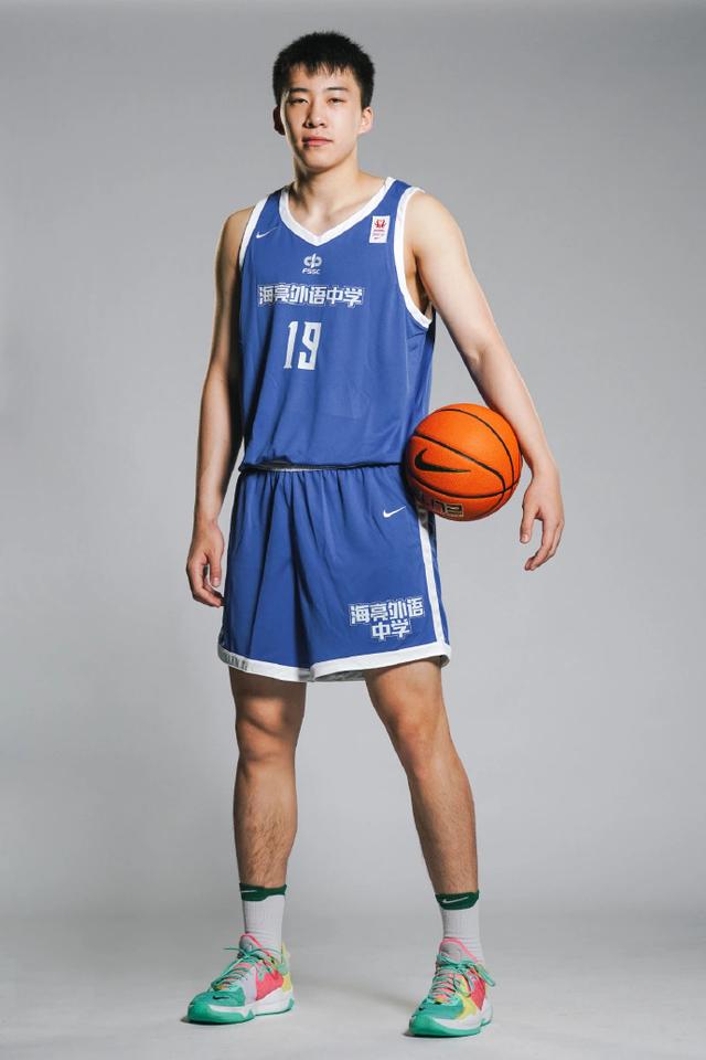 乐鱼体育官方-尽显篮球运动魅力，中国球员技术走向新高峰的简单介绍