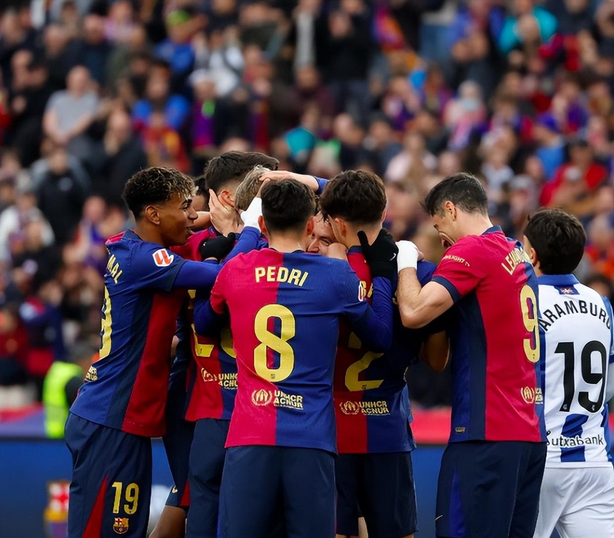 乐鱼体育视频-神勇表现！球场精彩纷呈，球队凯旋而归的简单介绍