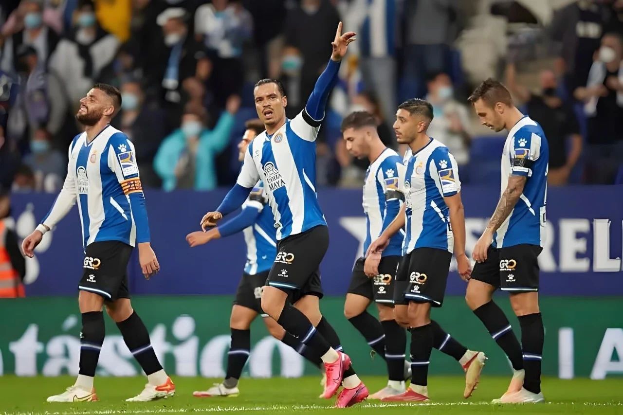 比利亚雷亚尔战平对手，难得逼平排名靠前球队