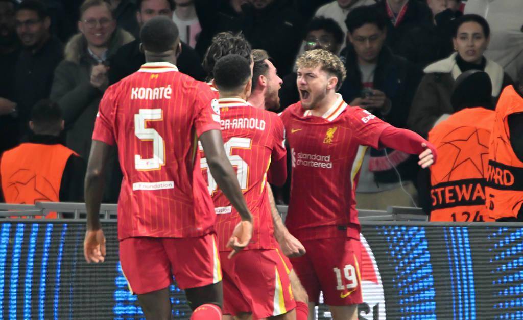 乐鱼体育官方-曼联客场大胜，前四席位争夺局势不明朗的简单介绍