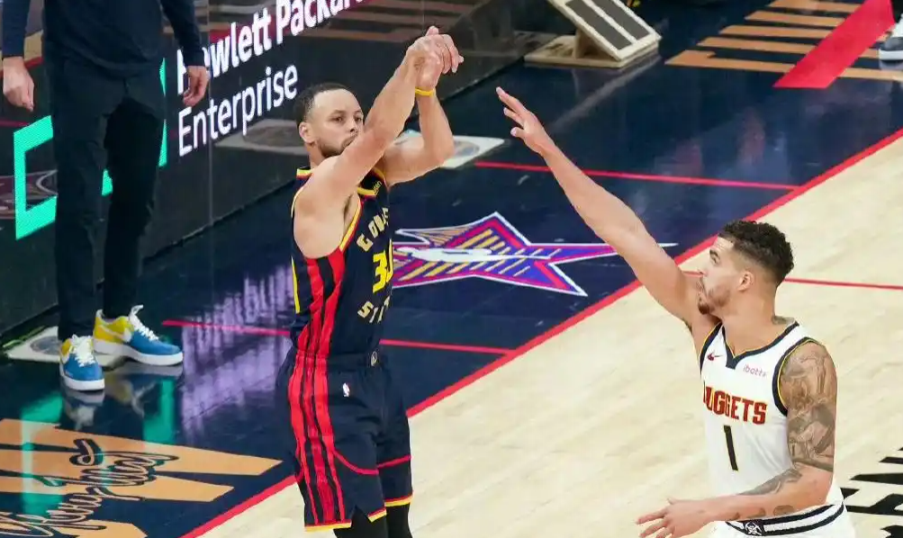 关于勇士主场告捷,击败湖人取得连胜的信息 关于勇士主场告捷,击败湖人取得连胜的信息