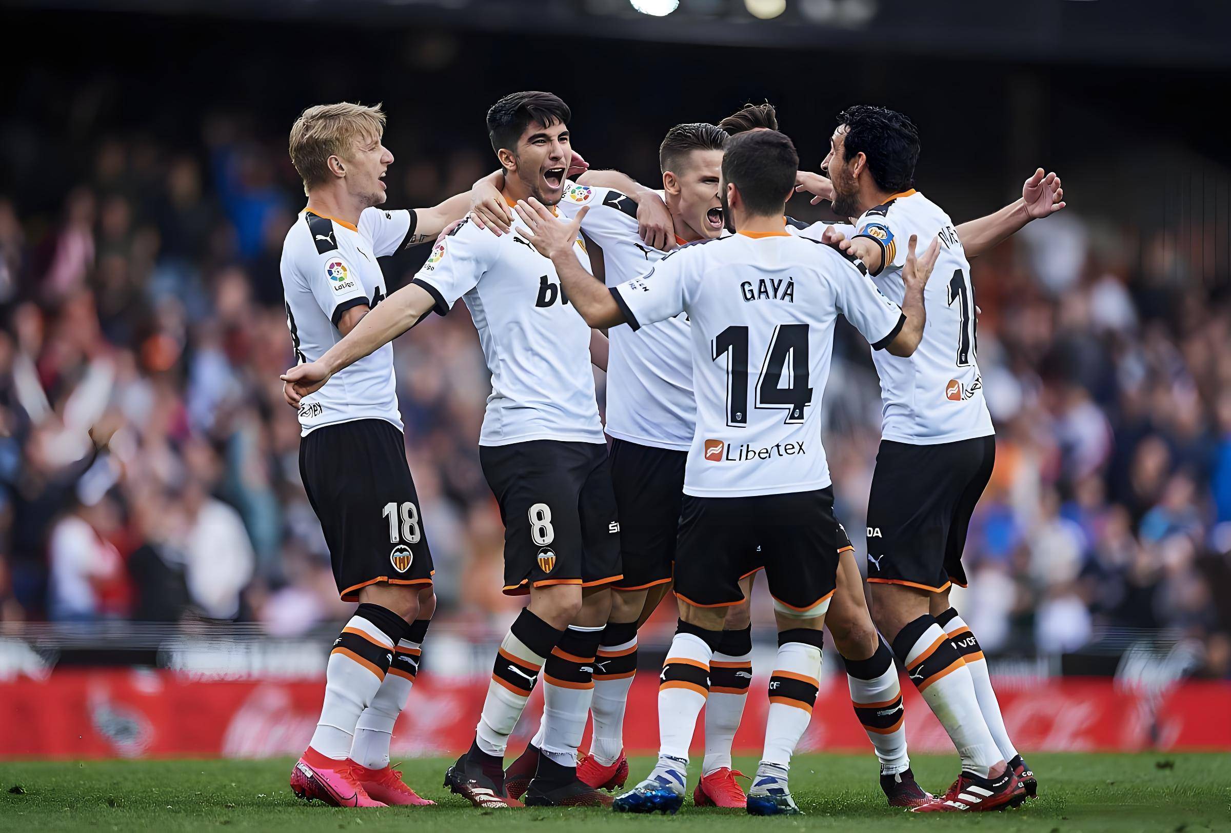 乐鱼体育视频-云达不莱梅主场强势击败法兰克福，一场精彩的德甲对决的简单介绍